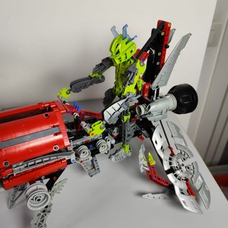 Lego Bionicle 8943 Axalara T9 2008