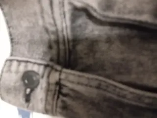 Chaqueta vaquera efecto lavado Primark Talla S