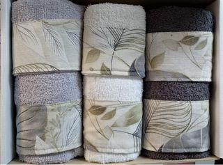 Set asciugamani cotone decorati