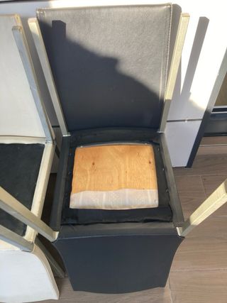 Mesa de cristal extensible con 4 sillas