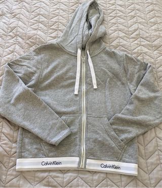 Conjunto Calvin Klein Gris Talla M