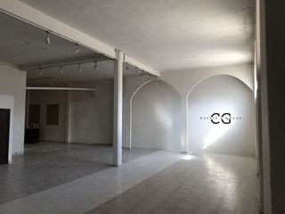 Local comercial en venta en Hellín