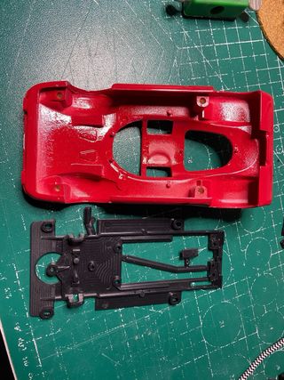 Carrocería y chasis Ferrari 312 Racer Slot 1/32