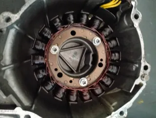 Alternador BMW 800 en buen estado