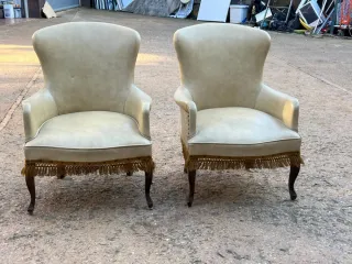 2 Poltrone Vintage Beige (prezzo negoziabile)