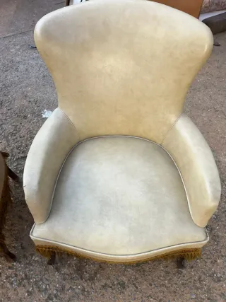 2 Poltrone Vintage Beige (prezzo negoziabile)