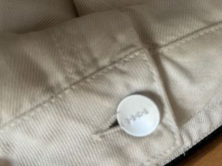 Vaqueros de pinzas beige