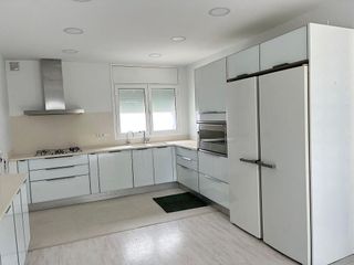 Chalet en alquiler en La Pineda en Castelldefels