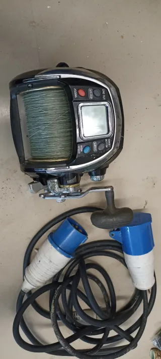 Carrete Eléctrico  Kaigen 1000