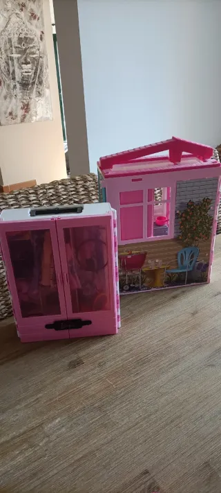 Pack Barbie: Casa, Coche y Armario