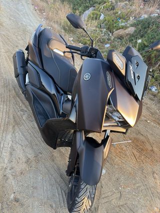 Yamaha Xmax 300 Tech Max