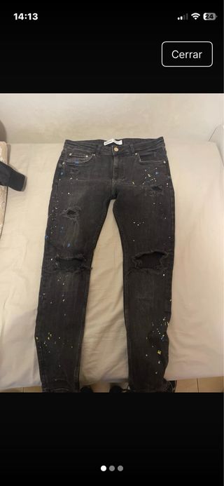 Vaqueros Bershka negros