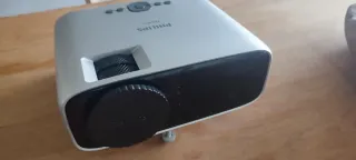 Proyector Philips Neopix + Mando + Adaptador