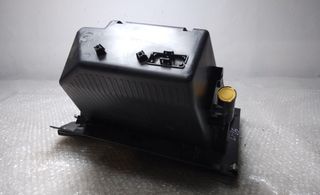 Guantera peugeot 9673811277 2008 163411