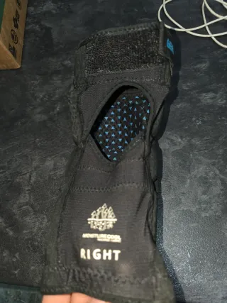 Rodilleras Leatt Enduro/DH (JR talla L)