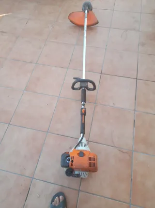 Desbrozadora Stihl FS 110 R