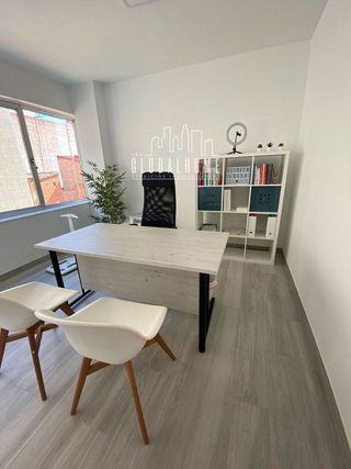 Oficina en alquiler en Centro en Castellón de la Plana