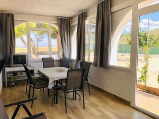 Chalet en venta en Yecla