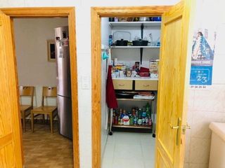 Chalet en venta en Yecla