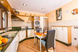 Chalet en venta en Teulada Pueblo en Teulada