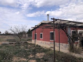 Chalet en venta en Hellín