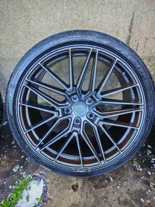 Llantas 22 Porsche Panamera