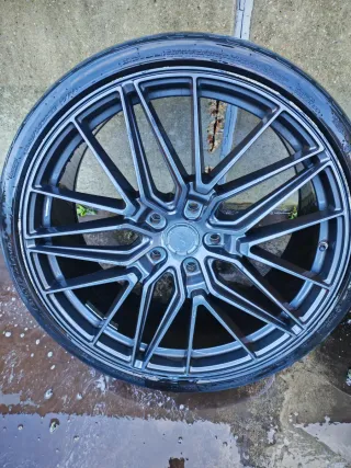 Llantas 22 Porsche Panamera