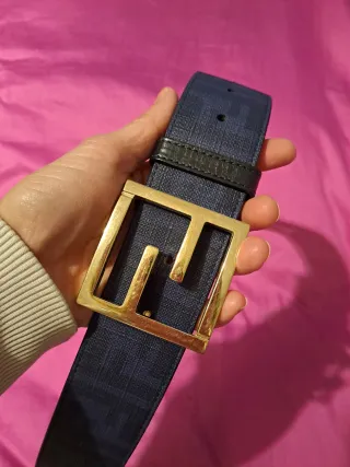 Cintura Fendi originale fibbia dorata