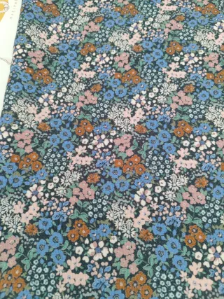 Tela pana fina estampado floral