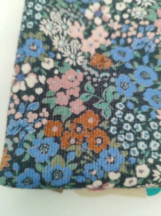 Tela pana fina estampado floral