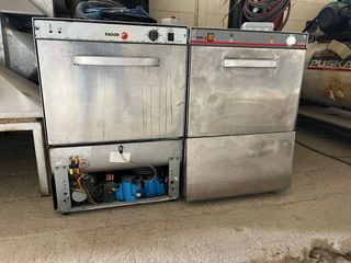 Lavastoviglie industriale Fagor