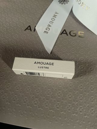 essence Profumo Lustre