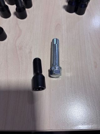 20 Tornillos 14x150 + Llave Especial