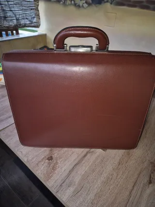 Maletín de piel Katana Marrón