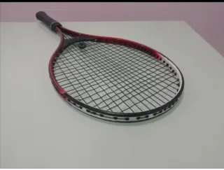 RAQUETA DE TENIS / FRONTENIS MONTANA