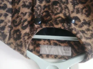 Abrigo estampado leopardo