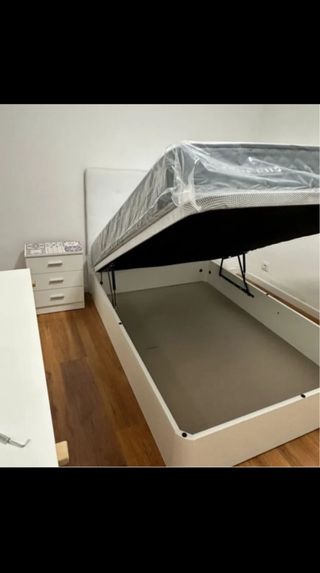 Canapé de madera individual