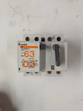 Interruptor Diferencial Multi9 ID 63A