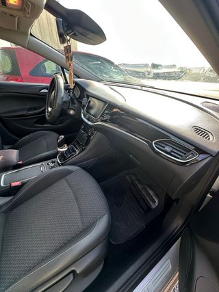 OPEL ASTRA K EXCELLENCE En perfecto estado