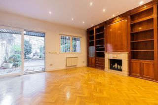 Casa adosada en alquiler en Mirasierra en Madrid