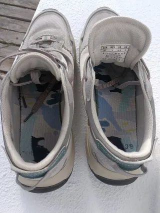 Zapatillas Scalpers Talla 42 Beige/Gris