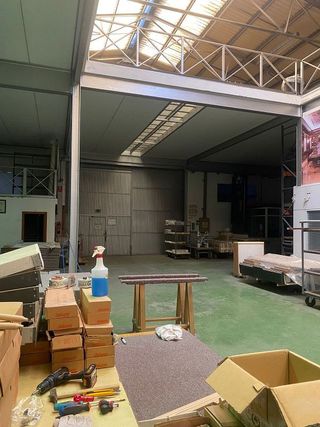 Nave industrial en alquiler en Silla