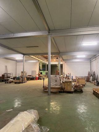 Nave industrial en alquiler en Silla
