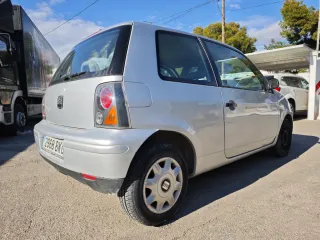 SEAT Arosa 2001
