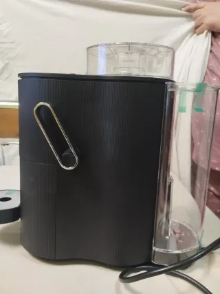 Cafetera CoffeeB by Café Royal – Modelo Globe Blac