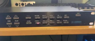Alesis Quadraverb Procesador de Efectos Digitales