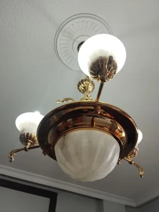 Lámpara de techo de mármol y metal