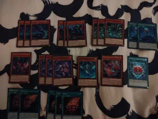 Lotto Carte Yu-Gi-Oh! Mazzi e Handtrap