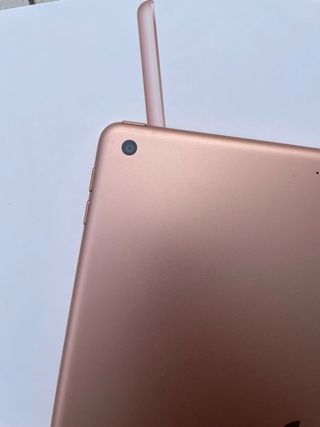 iPad 7ª Gen (2019) para piezas
