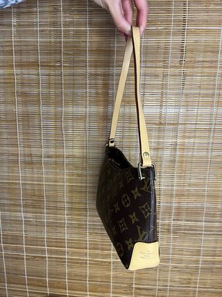 Borsa a spalla vintage Y2K monogram